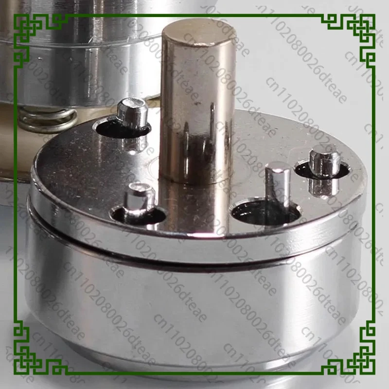 Special Metal Round Bottom Mold for Badge Machine with Rotating Slide Rail Iron Bottom
Special Metal Round Bottom Mold for Badge Machine with Rotating Slide Rail Iron Bottom