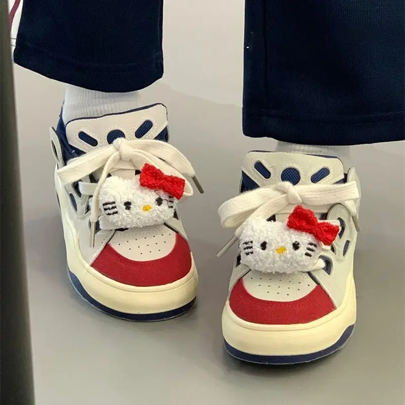 Cute Hello Kitty New Fashion Bread Shoes Women Student Niche Design Casual Shoes Spring Korean Style Versatile Trend Board Shoes
Cute Hello Kitty New Fashion Bread Shoes Women Student Niche Design Casual Shoes Spring Korean Style Versatile Trend Board Shoes