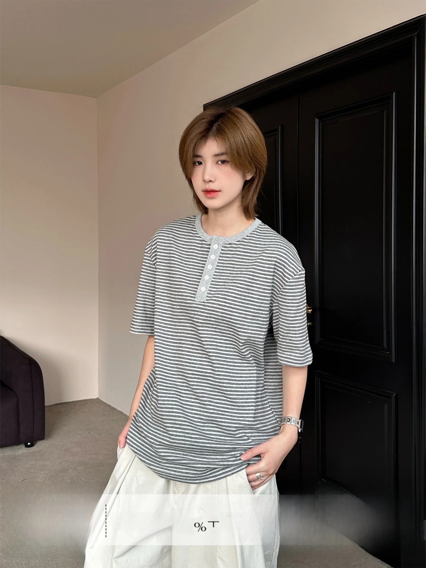 Ja1 Classic Striped Henry Collar Short Sleeve T-Shirt Unisex Summer Lazy Versatile Standard Fit Cotton Blend Comfortable Top
Ja1 Classic Striped Henry Collar Short Sleeve T-Shirt Unisex Summer Lazy Versatile Standard Fit Cotton Blend Comfortable Top