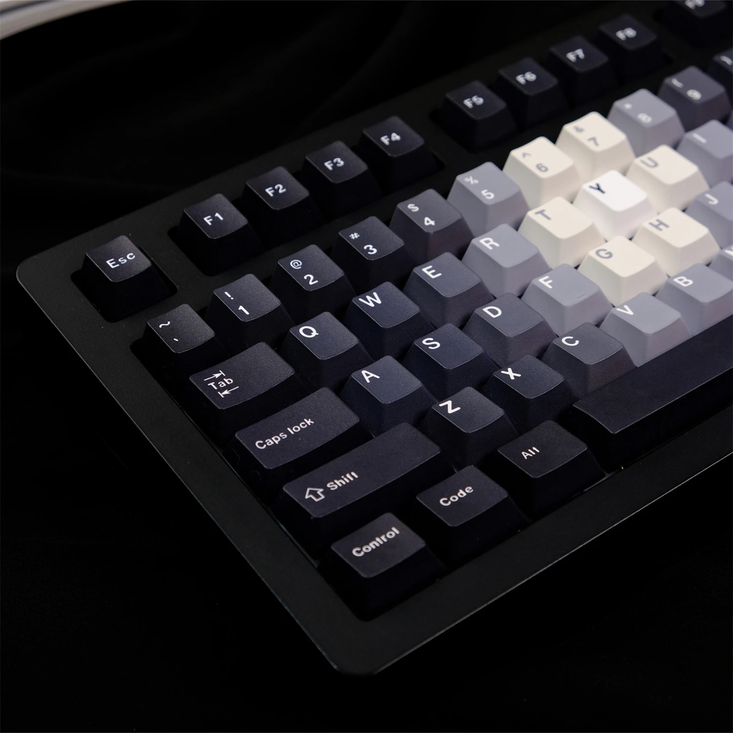 Black gradual change keycap PBT original height, thermal sublimation, mechanical keyboard applicable, customized
Black gradual change keycap PBT original height, thermal sublimation, mechanical keyboard applicable, customized