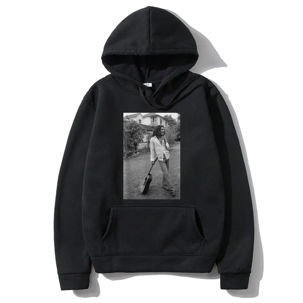 Vintage Bob Marley Black White Guitar Hoodie Men Women Hip Hop Oversized Hooded Sweatshirt Pullover Male Reggae Music Streetwear
Vintage Bob Marley Black White Guitar Hoodie Men Women Hip Hop Oversized Hooded Sweatshirt Pullover Male Reggae Music Streetwear