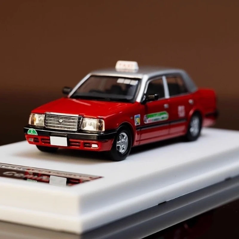 LMLF масштаб 1:64 TYT Корона из сплава, имитация металлической модели автомобиля, статическая коллекция, украшенные праздничные подарки, игрушки, сувенирный подарок
LMLF масштаб 1:64 TYT Корона из сплава, имитация металлической модели автомобиля, статическая коллекция, украшенные праздничные подарки, игрушки, сувенирный подарок
