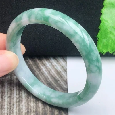 Natural Light Green Burmese Emerald 54mm-64mm Bracelet Elegant Princess Jewelry Best Gift for Mom
Natural Light Green Burmese Emerald 54mm-64mm Bracelet Elegant Princess Jewelry Best Gift for Mom