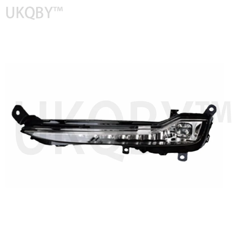 Противотуманные фары Ta ur us 19, верхняя левая фара KK1B15A255AB, правая KK1B15A254AB
Противотуманные фары Ta ur us 19, верхняя левая фара KK1B15A255AB, правая KK1B15A254AB