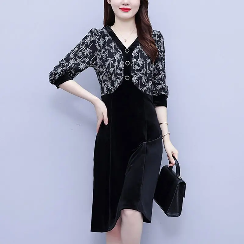V-neck Fashion Ladies Patchwork Pullovers Autumn Thin Fashion Printing Midi Dress Elegant Women's Clothing Long Sleeve Dresses
V-neck Fashion Ladies Patchwork Pullovers Autumn Thin Fashion Printing Midi Dress Elegant Women's Clothing Long Sleeve Dresses