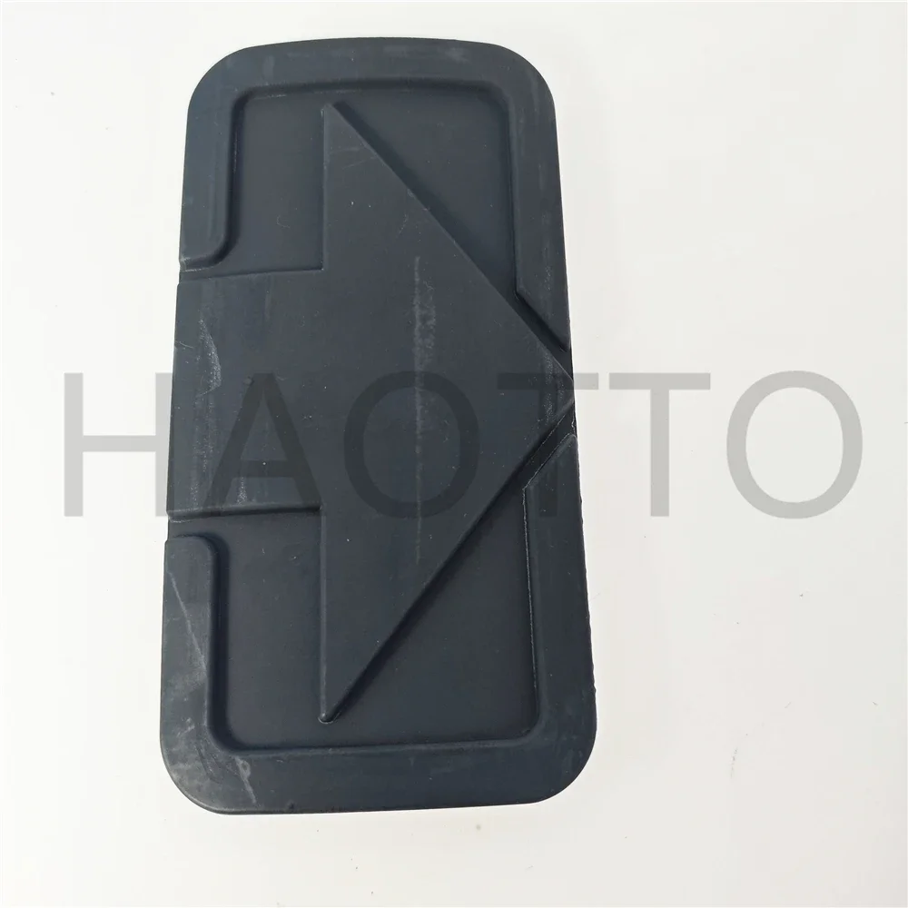 Forklift Pedal Cover Forward And Backward Pedal Rubber 0009644587 For This
Forklift Pedal Cover Forward And Backward Pedal Rubber 0009644587 For This