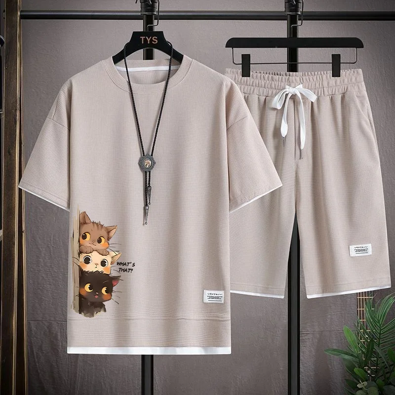 Повседневный летний комплект для мужчин: модный брендовый парный комплект из двух предметов (футболка и шорты) в гонконгском стиле, молодежный, 100% полиэстер
Повседневный летний комплект для мужчин: модный брендовый парный комплект из двух предметов (футболка и шорты) в гонконгском стиле, молодежный, 100% полиэстер