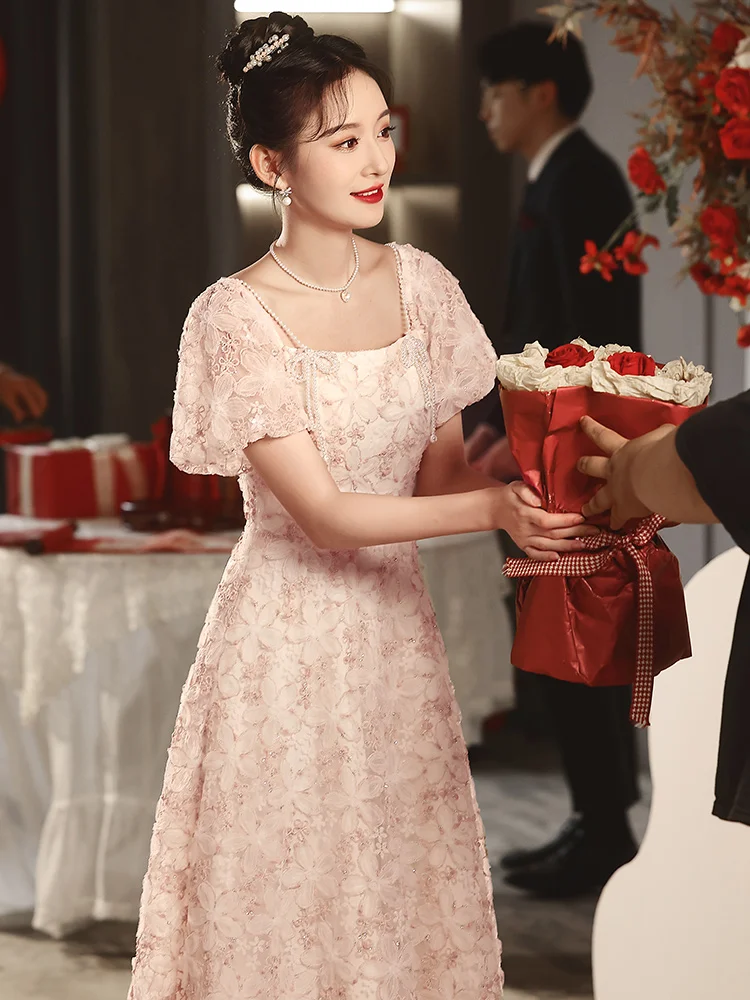 Elegant Pink Wedding Dress Square Collar Engagement Evening Gown Women's Fashion Korean Style Short Sleeve mid Waist Fit
Elegant Pink Wedding Dress Square Collar Engagement Evening Gown Women's Fashion Korean Style Short Sleeve mid Waist Fit