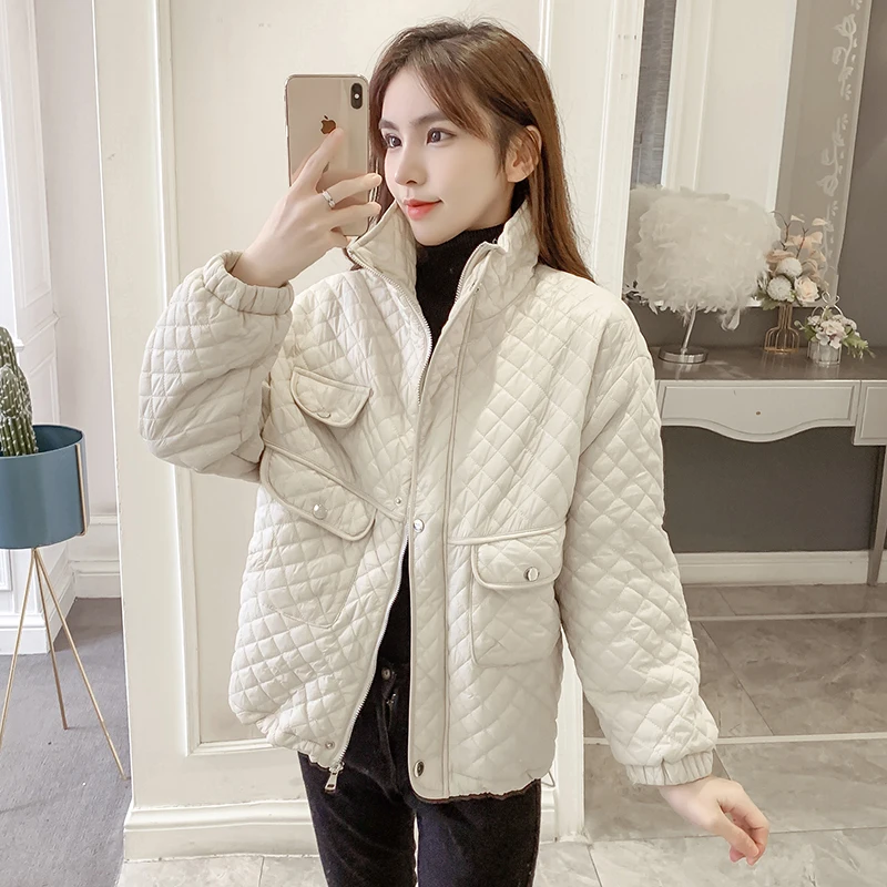 Fashion Down Cotton Jacket Women's 2022 Winter New Korean Elegant Parkas Warm Tops Short Coats Padded Outerwear Ladies Clothes
Fashion Down Cotton Jacket Women's 2022 Winter New Korean Elegant Parkas Warm Tops Short Coats Padded Outerwear Ladies Clothes