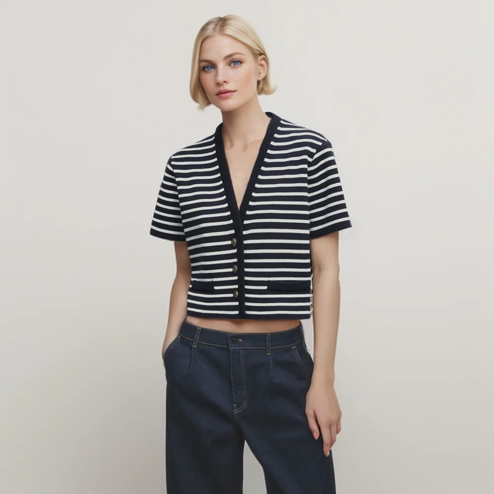 Cos Lris Women's 2024 Summer New Style Small Fragrance Casual Striped Comfortable Short-Sleeved V-Neck Sweater Cardigan
Cos Lris Women's 2024 Summer New Style Small Fragrance Casual Striped Comfortable Short-Sleeved V-Neck Sweater Cardigan