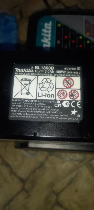 6000mAh 18V Li-ion Battery Fit Makita BL1815 BL1830 BL1840 BL1850 Series
6000mAh 18V Li-ion Battery Fit Makita BL1815 BL1830 BL1840 BL1850 Series