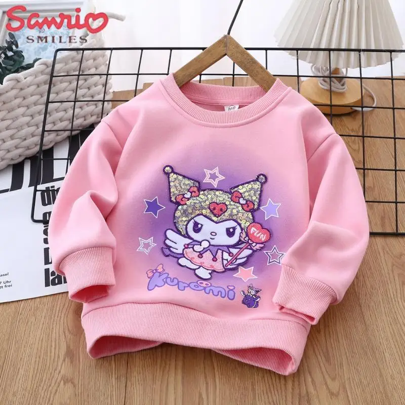 Свитер Sanrio, детский мультяшный зимний аниме фигурный свитер для девочек Kuromi, новинка, повседневный утепленный спортивный пуловер для студентов
Свитер Sanrio, детский мультяшный зимний аниме фигурный свитер для девочек Kuromi, новинка, повседневный утепленный спортивный пуловер для студентов