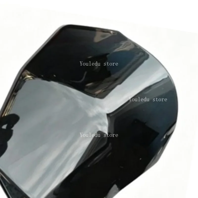 Suitable for motorcycle accessories CF250 small windshield 250NK instrument small windshield
Suitable for motorcycle accessories CF250 small windshield 250NK instrument small windshield
