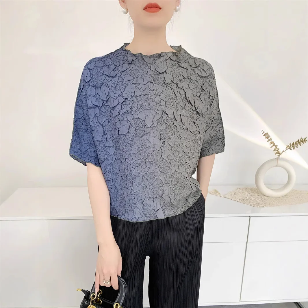 Miyake Pleated Design Embroidered T-shirt for Women 2025 Summer Geometric Print Mid-sleeved Comfortable Casual Top for Women
Miyake Pleated Design Embroidered T-shirt for Women 2025 Summer Geometric Print Mid-sleeved Comfortable Casual Top for Women