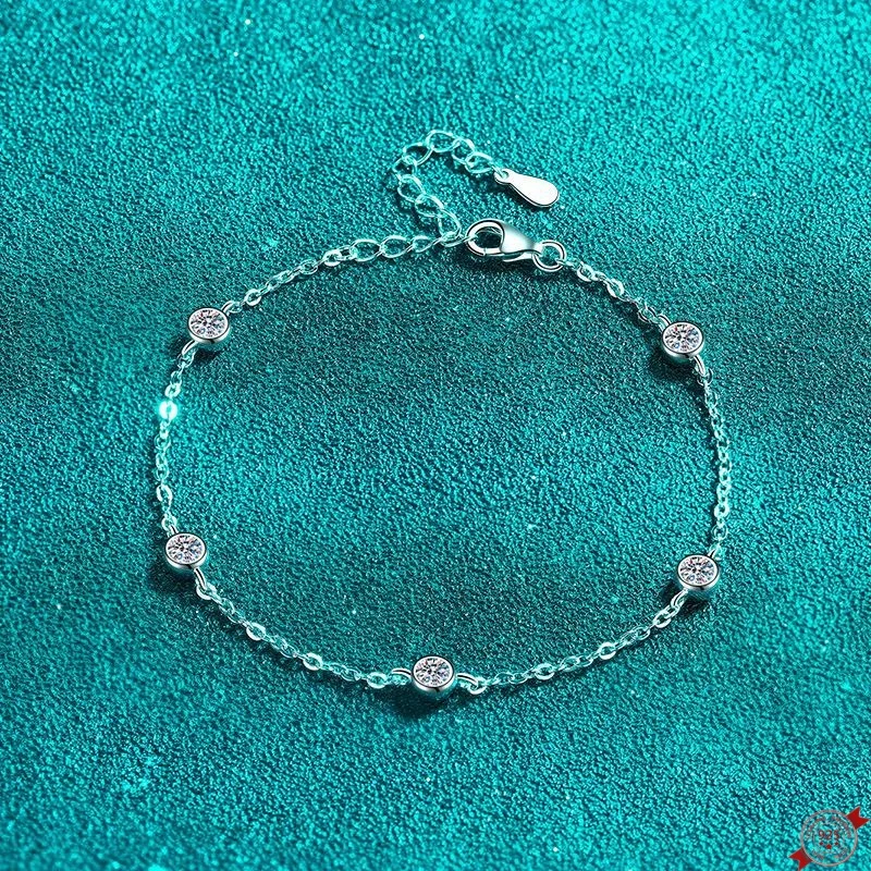 0.5 ct Moissanite S925 Sterling Silver Bracelets for Women Pt950 Plate Round Inlay Bubbles O-chain Fashion Jewelry Wholesale
0.5 ct Moissanite S925 Sterling Silver Bracelets for Women Pt950 Plate Round Inlay Bubbles O-chain Fashion Jewelry Wholesale