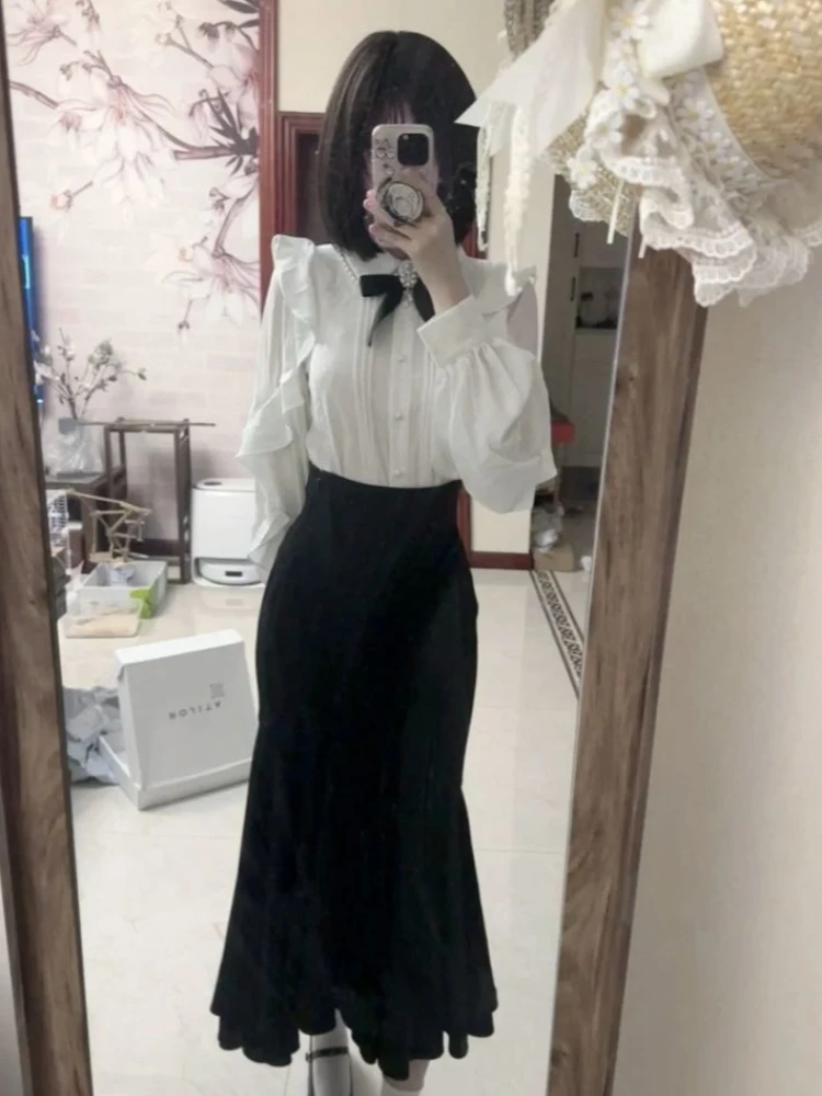 Милый элегантный кавайный тонкий костюм, женские повседневные однотонные короткие топы с высокой талией, черная юбка-миди Y2k, японский готический винтажный комплект в стиле Лолиты
Милый элегантный кавайный тонкий костюм, женские повседневные однотонные короткие топы с высокой талией, черная юбка-миди Y2k, японский готический винтажный комплект в стиле Лолиты