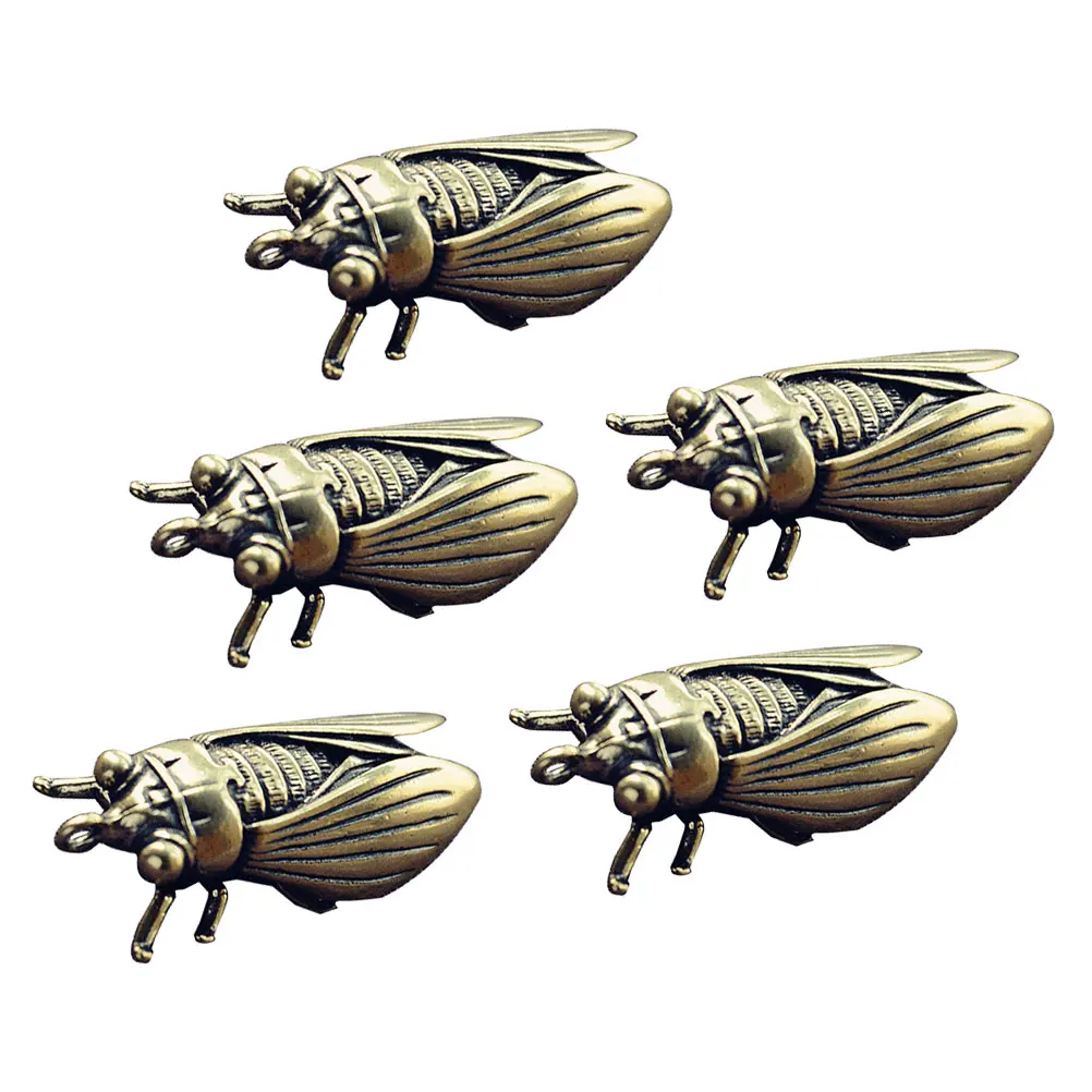5 Pcs Shaped Cicada Shaped Pendants Brass Keychain Pendants Vintage Ornament for Bag Car DIY Necklace Accessory
5 Pcs Shaped Cicada Shaped Pendants Brass Keychain Pendants Vintage Ornament for Bag Car DIY Necklace Accessory