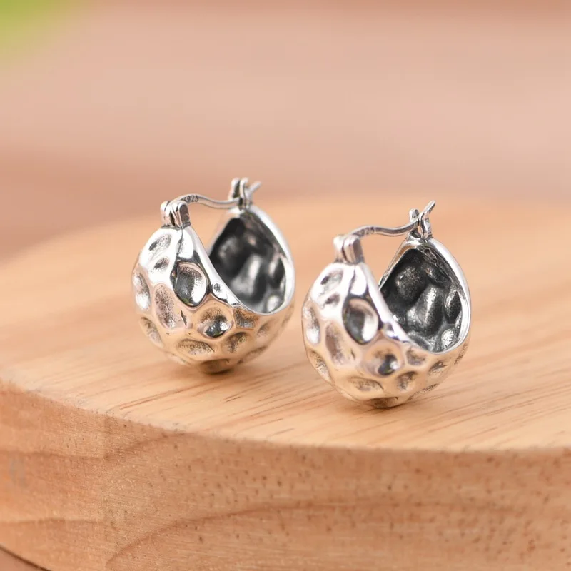 Concave Convex Unusual Money Bag Hoop Earrings for Women 925 Sterling Silver Bags Earrings Ethnic Thai Silver Brincos Trendy
Concave Convex Unusual Money Bag Hoop Earrings for Women 925 Sterling Silver Bags Earrings Ethnic Thai Silver Brincos Trendy