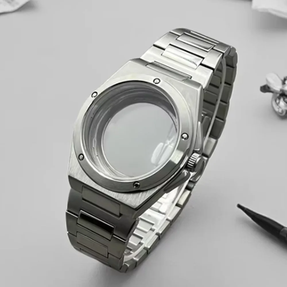 38mm Waterproof Watch Case Stainless Steel Suitable for Miyota 8215 8205 Mechanical Movements Circular Design for Watch Making
38mm Waterproof Watch Case Stainless Steel Suitable for Miyota 8215 8205 Mechanical Movements Circular Design for Watch Making