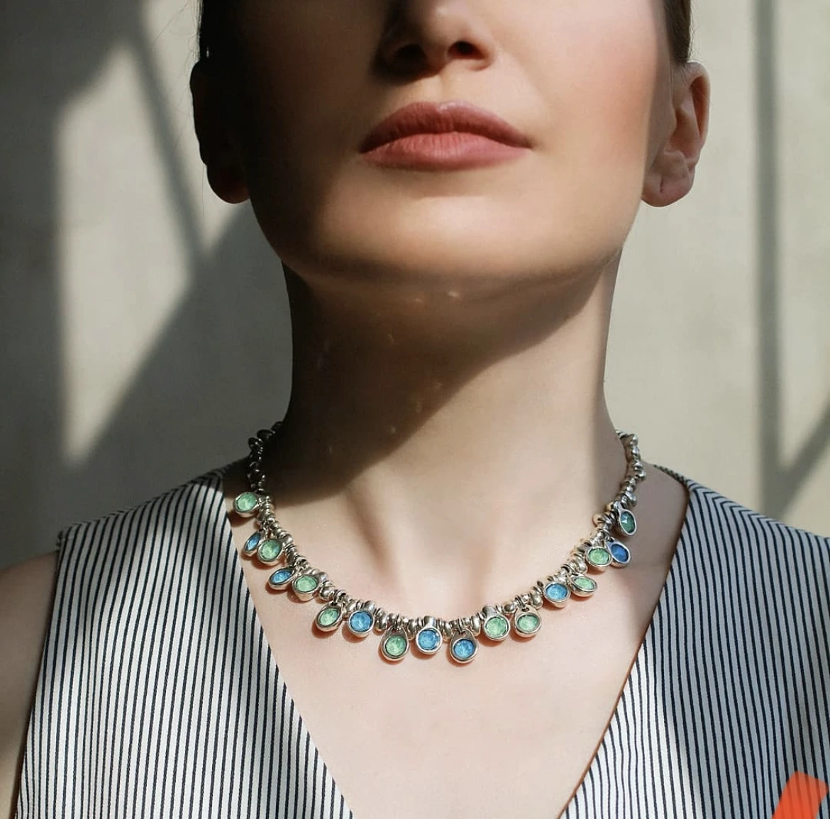 Blue Crystal Irregular Necklace Bracelet Luxury Fashion Jewelry Set Party Wedding Birthday Gifts
Blue Crystal Irregular Necklace Bracelet Luxury Fashion Jewelry Set Party Wedding Birthday Gifts