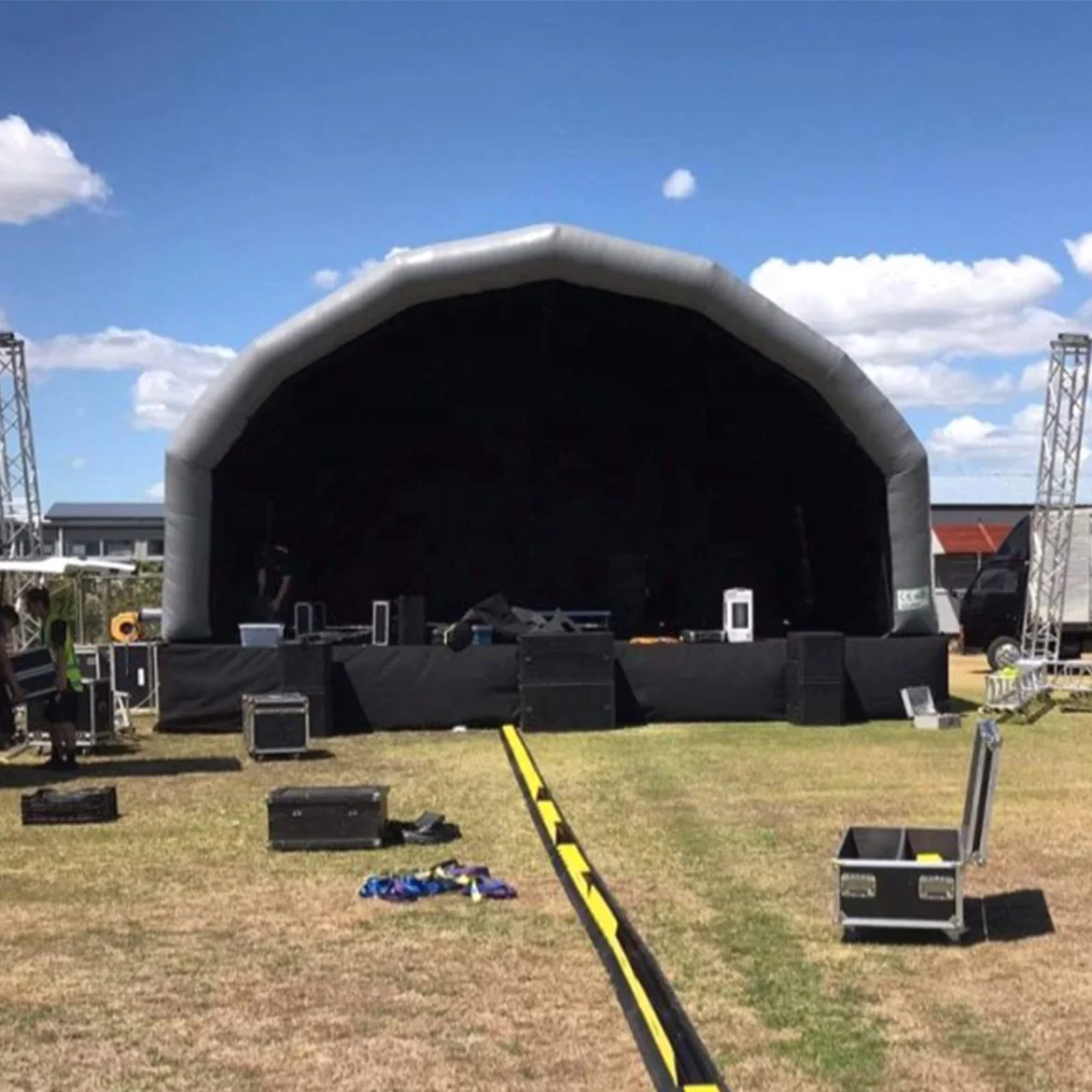 Custom-designed Large Outdoor Exhibition Inflatable Stage Tent Concert Shells Are Easy to Set Up.
Custom-designed Large Outdoor Exhibition Inflatable Stage Tent Concert Shells Are Easy to Set Up.