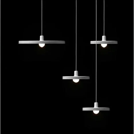 Modern Special Disc Design Turntable Pendant Lights White Black Disc Pendant Lamp lustres e pendentes sala jantar luminarias
Modern Special Disc Design Turntable Pendant Lights White Black Disc Pendant Lamp lustres e pendentes sala jantar luminarias