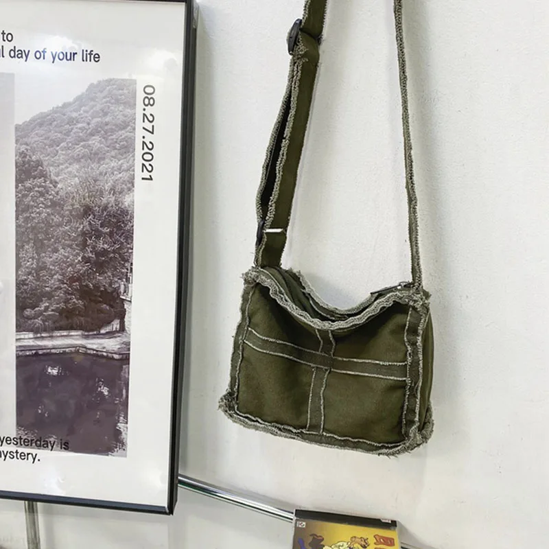 Vintage Men's Canvas Bag Shoulder Bag Workwear Style Loose Edges Crossbody Bag Unisex Shoulder Bag
Vintage Men's Canvas Bag Shoulder Bag Workwear Style Loose Edges Crossbody Bag Unisex Shoulder Bag