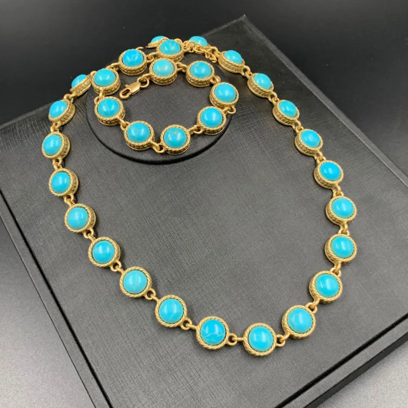 Fashion Personality Titanium Micro-Inlaid Turquoise Necklace Bracelet Set European American Style round Design Jewelry Set
Fashion Personality Titanium Micro-Inlaid Turquoise Necklace Bracelet Set European American Style round Design Jewelry Set
