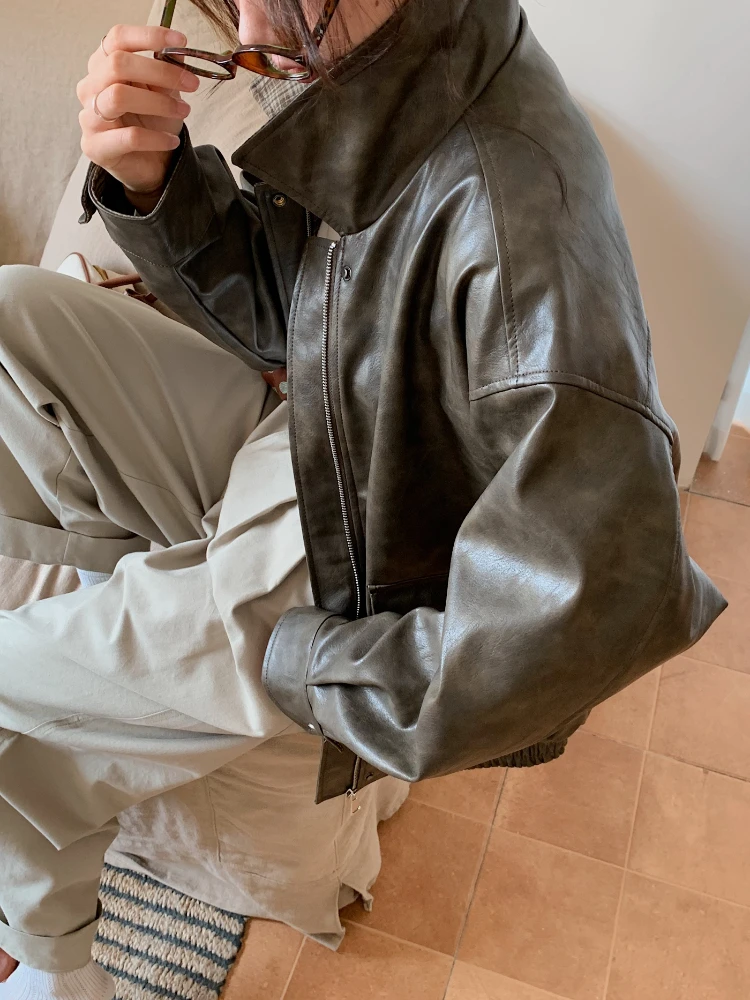 Faux Leather Jacket Ladies Spring Moto Biker Zipper Jacket Textured Vintage Coat Female Overcoat PU Leather Coats for Woman
Faux Leather Jacket Ladies Spring Moto Biker Zipper Jacket Textured Vintage Coat Female Overcoat PU Leather Coats for Woman