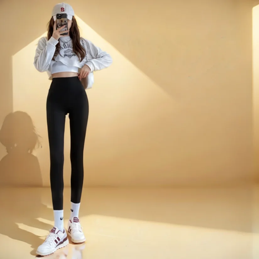 Теплые леггинсы женские плюшевые Удобные женские блестящие детали семи четвертей, овсяные пластыри, блестящие, высокоэластичные, бесшовные 
Теплые леггинсы женские плюшевые Удобные женские блестящие детали семи четвертей, овсяные пластыри, блестящие, высокоэластичные, бесшовные