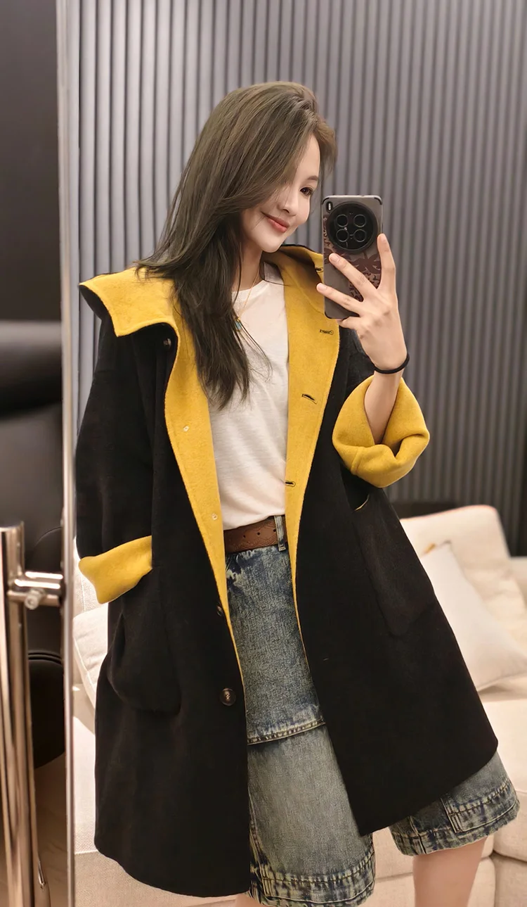 Double Sided Cashmere Coat With Contrasting Colors, Women'S Autumn And Winter New Style Ab Hooded Wool Loose Jacket
Double Sided Cashmere Coat With Contrasting Colors, Women'S Autumn And Winter New Style Ab Hooded Wool Loose Jacket
