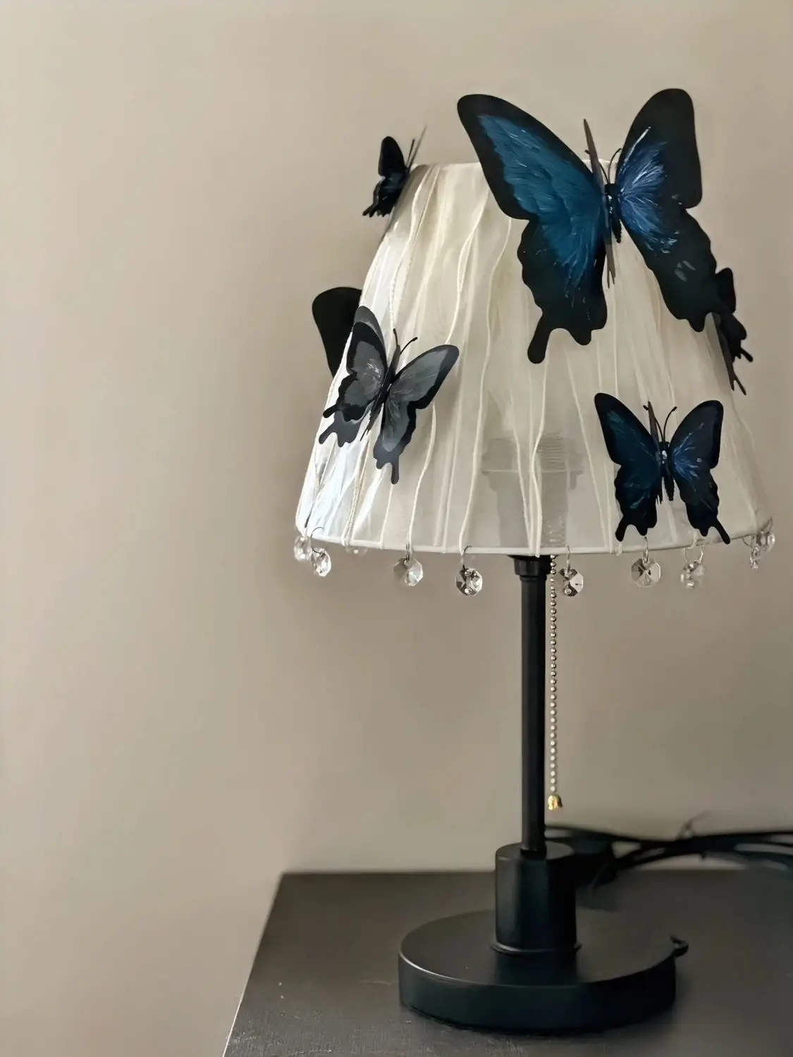 Французская романтическая пряжа «рыбий хвост» с бабочкой, настольная лампа ручной работы, настольная лампа для спальни, кабинета, элитная атмосферная лампа
Французская романтическая пряжа «рыбий хвост» с бабочкой, настольная лампа ручной работы, настольная лампа для спальни, кабинета, элитная атмосферная лампа