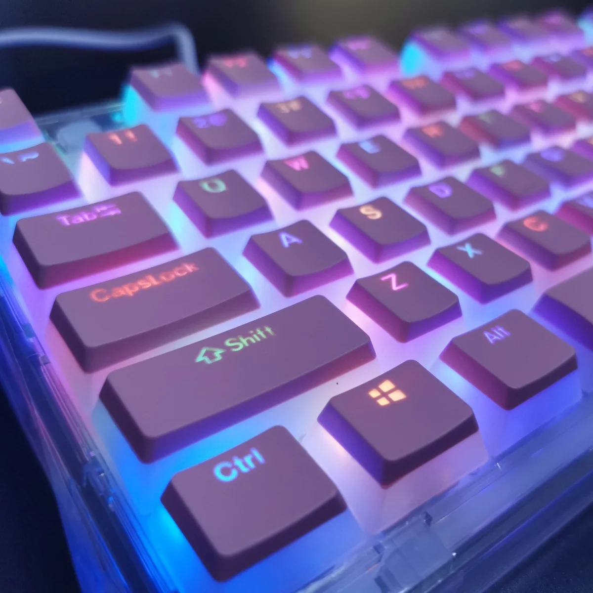 High Quality Double Skin Milk Pudding Translucent Keycap Dual Color ABS/PBT 130 Key Small Full Set OEM Height Key Caps
High Quality Double Skin Milk Pudding Translucent Keycap Dual Color ABS/PBT 130 Key Small Full Set OEM Height Key Caps