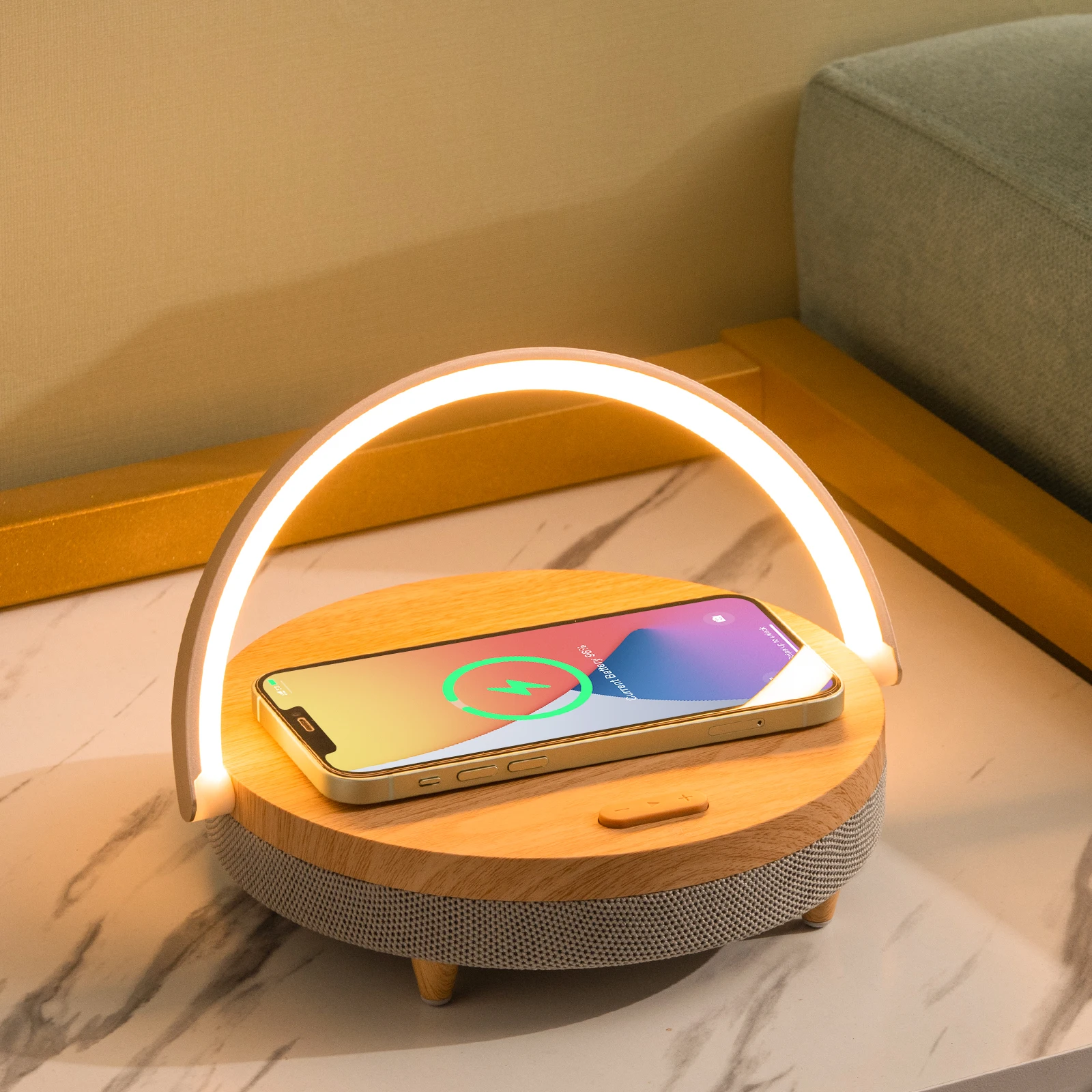 S21Pro supports 15W wireless charging adjustable night-light home bluetooth audio, portable Bluetooth audio speaker, Charger
S21Pro supports 15W wireless charging adjustable night-light home bluetooth audio, portable Bluetooth audio speaker, Charger