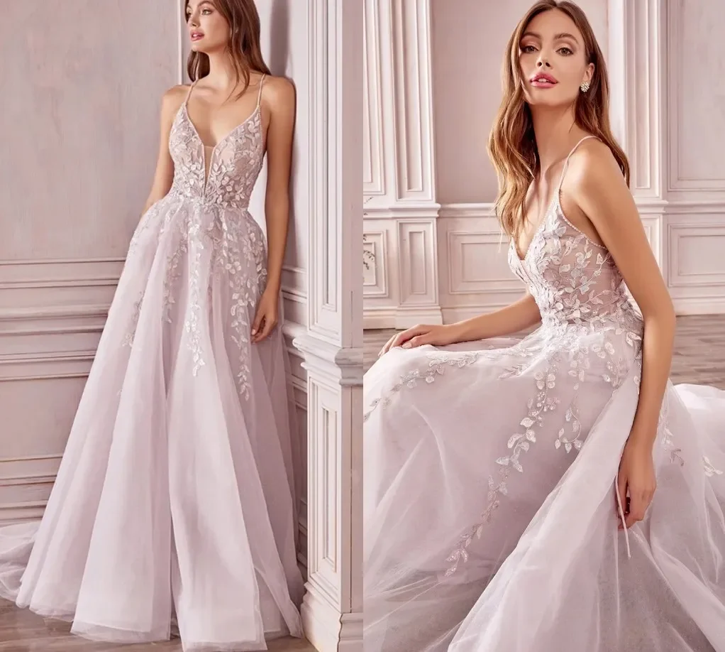 Princess A Line Decal Luxury Evening dress Sexy V-neck backless Italian straps with floor length formal elegant PROM party dress
Princess A Line Decal Luxury Evening dress Sexy V-neck backless Italian straps with floor length formal elegant PROM party dress