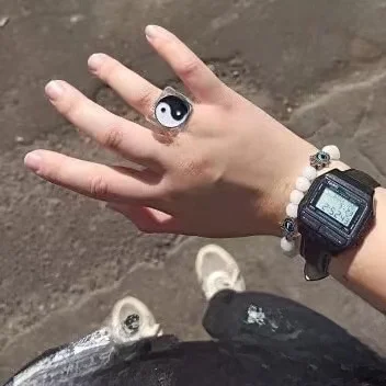 New Cross-Border Bla White Tai Chi Resin Ring Faionable Jewelry Accory Ele Sle for Women And Men
New Cross-Border Bla White Tai Chi Resin Ring Faionable Jewelry Accory Ele Sle for Women And Men