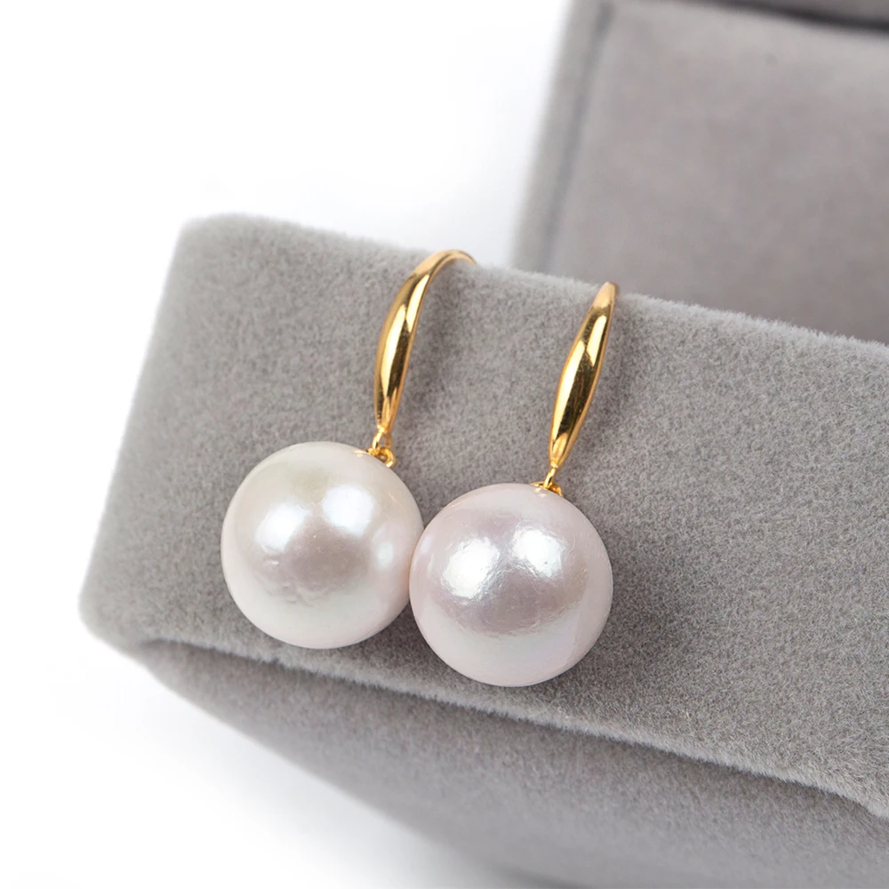 AAA Luster Freshwater Pearl Earrings, 3 Sizes Available, Beautiful White Pearls PE014
AAA Luster Freshwater Pearl Earrings, 3 Sizes Available, Beautiful White Pearls PE014