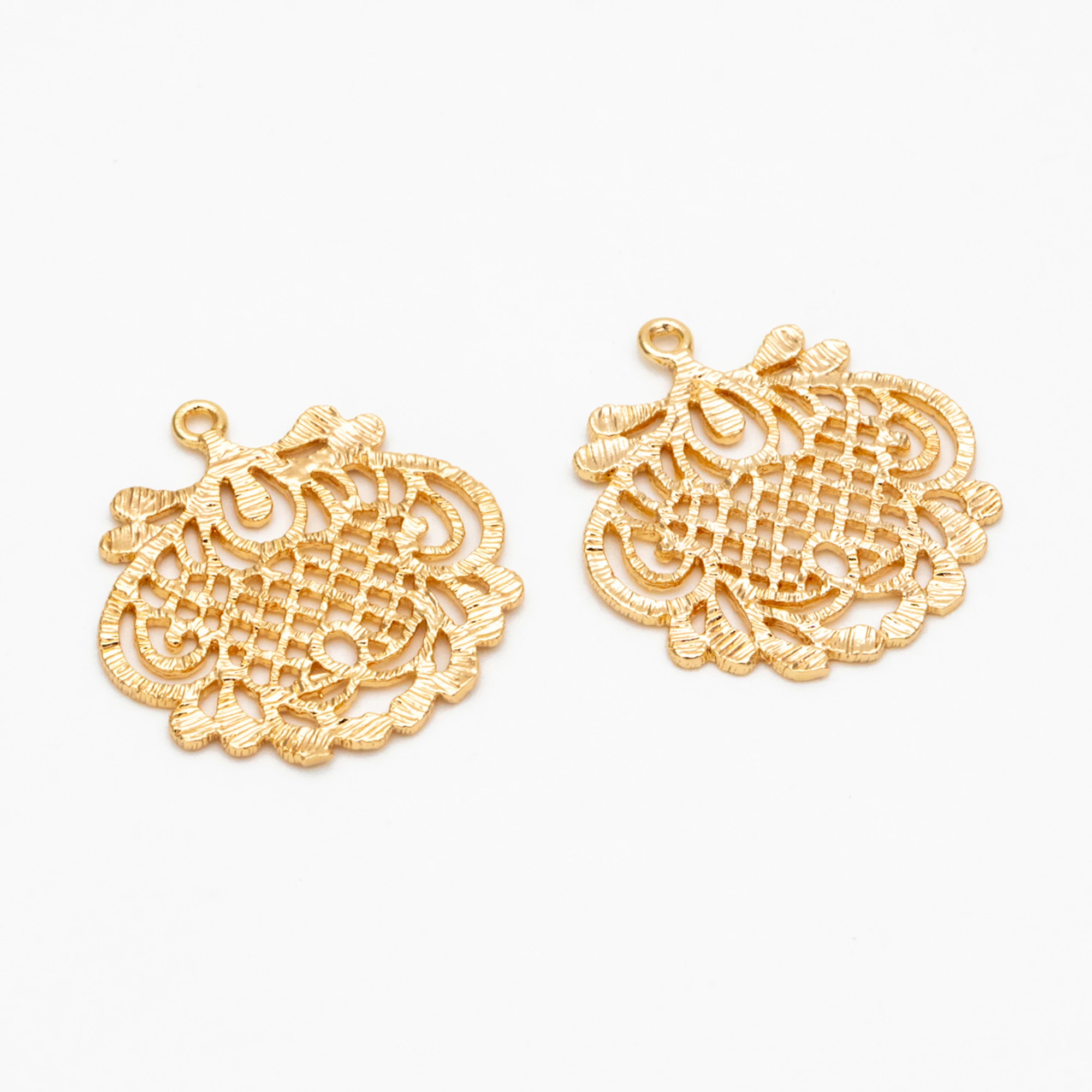 10pcs Gold Plated Brass Filigree Charm 28x26mm, Pendants For Jewelry Making Diy Accessories (GB-409)
10pcs Gold Plated Brass Filigree Charm 28x26mm, Pendants For Jewelry Making Diy Accessories (GB-409)