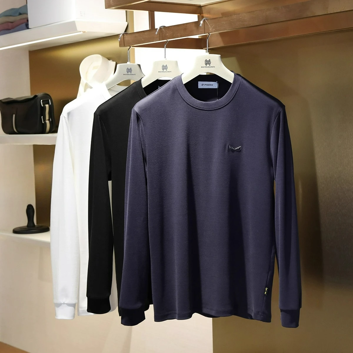 320G тяжелая однотонная свободная рубашка из чистого хлопка на весну и осень с круглым вырезом и внутренним низом
320G тяжелая однотонная свободная рубашка из чистого хлопка на весну и осень с круглым вырезом и внутренним низом