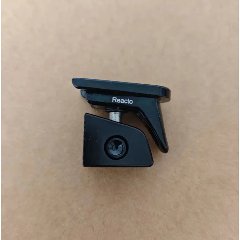 Merida Road bike Reacto Seat Clamp
Merida Road bike Reacto Seat Clamp