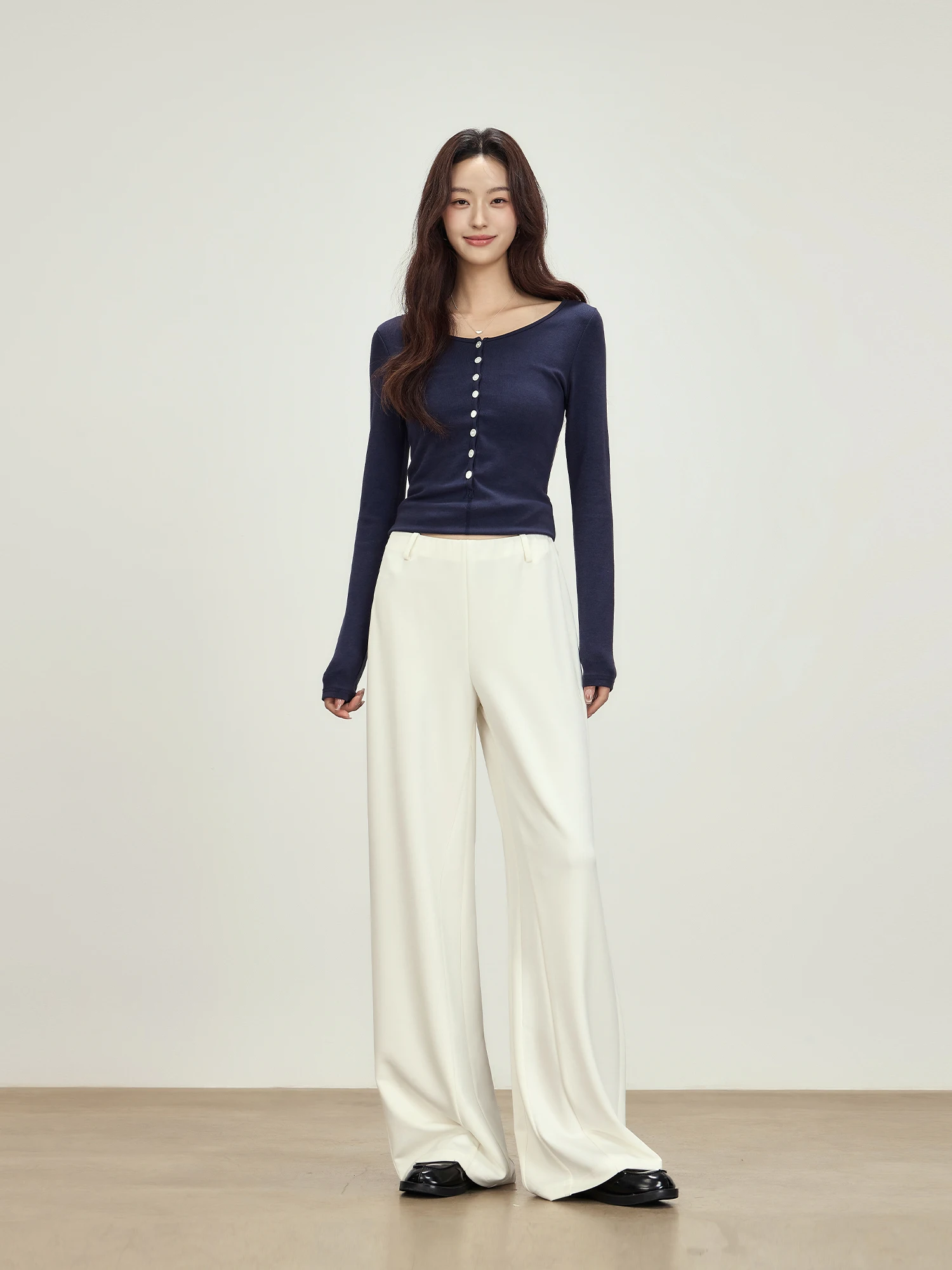 High Waist Loose Wide Leg Pants Women's Casual Trousers Spring New Sle Comfortable Soft Fabric Pure Color Straight Cut
High Waist Loose Wide Leg Pants Women's Casual Trousers Spring New Sle Comfortable Soft Fabric Pure Color Straight Cut
