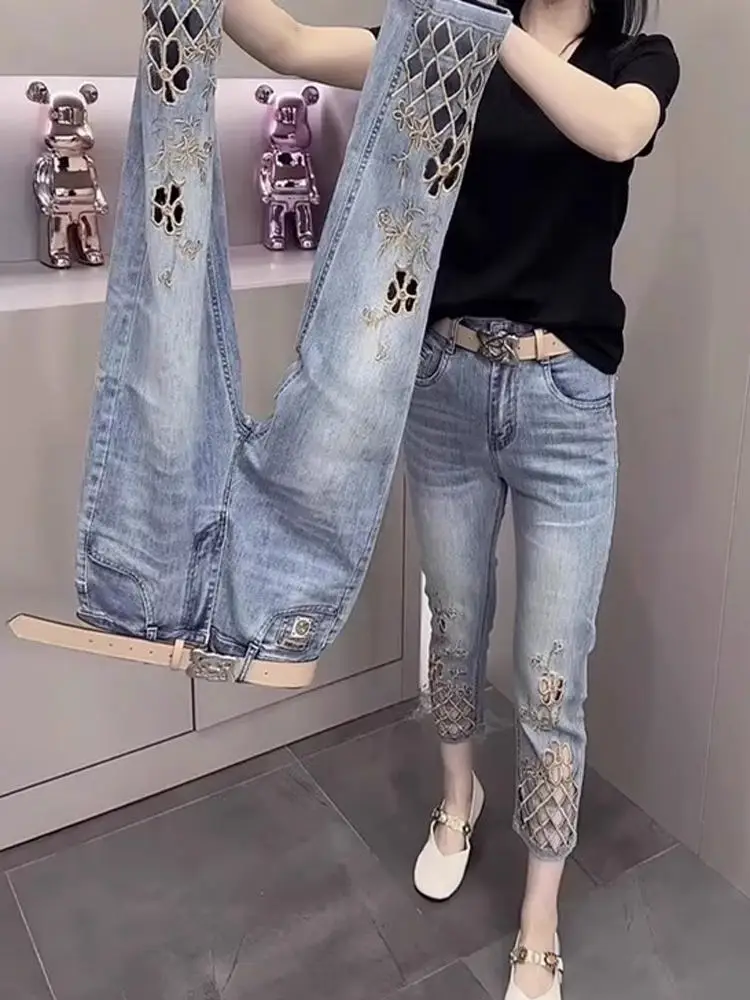 Heavy industry embroidery slimming straight leg jeans summer new style hollowed out design eight inch cigarette tube pants
Heavy industry embroidery slimming straight leg jeans summer new style hollowed out design eight inch cigarette tube pants