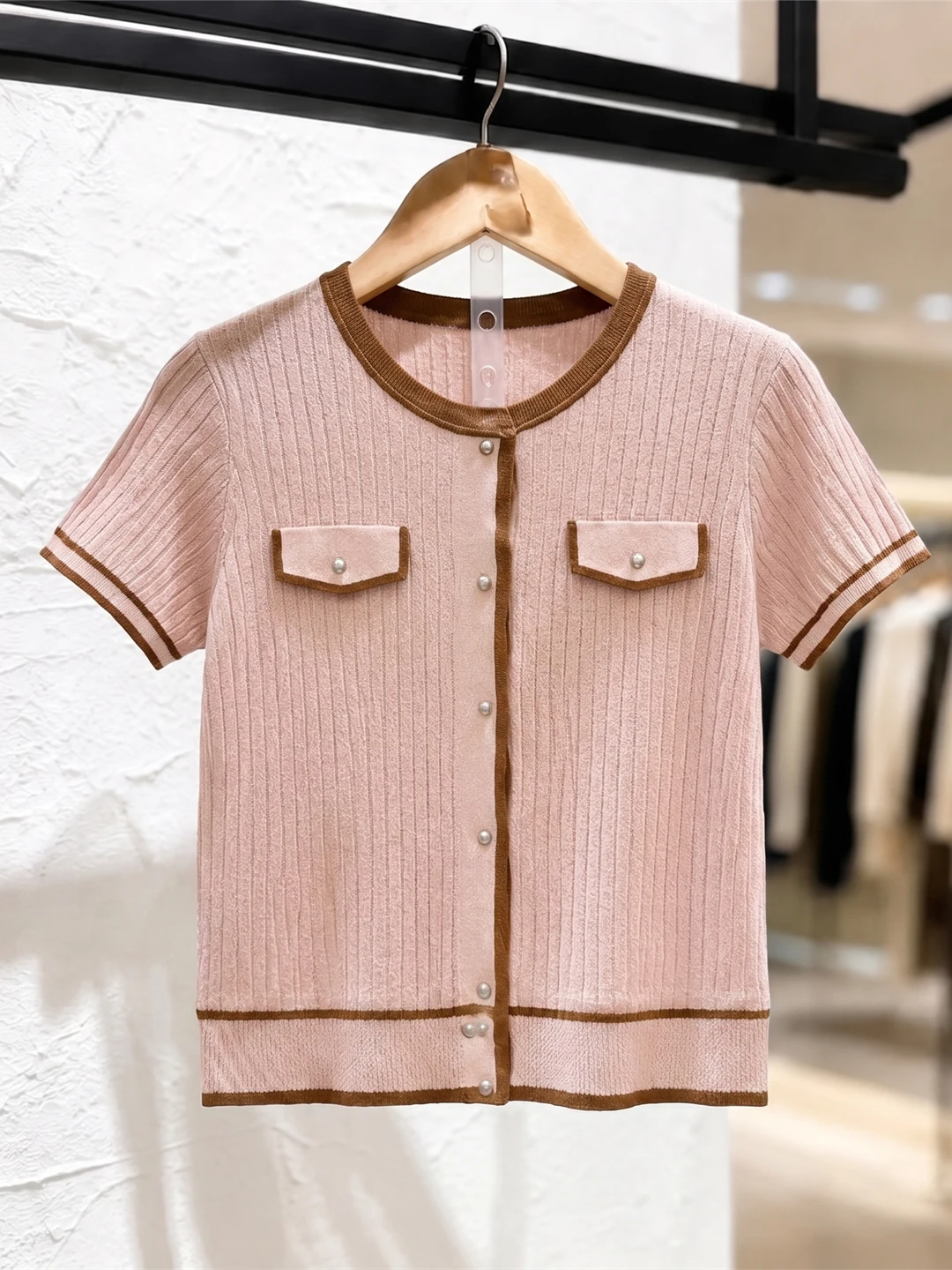 Sweet Color Block round Neck Comfortable Knitted Top Ice Silk Commute Fashionable Summer Short Sleeve Knitwear
Sweet Color Block round Neck Comfortable Knitted Top Ice Silk Commute Fashionable Summer Short Sleeve Knitwear