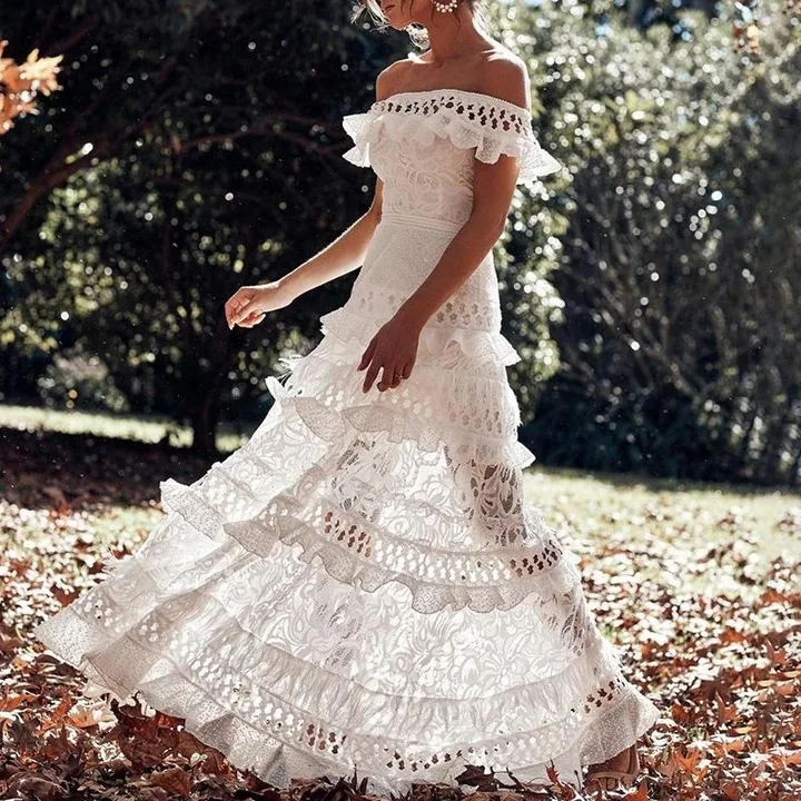 2025 Summer Women's One Shoulder Lotus Leaf Edge Hollow Out Large Swing Lace Dress New Style
2025 Summer Women's One Shoulder Lotus Leaf Edge Hollow Out Large Swing Lace Dress New Style