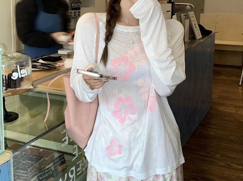 Summer New Thin Sunscreen Cover Shirt, Slim Long Sleeve T-shirt, Women's Air Conditioning Shirt, Casual Loose Lazy Top
Summer New Thin Sunscreen Cover Shirt, Slim Long Sleeve T-shirt, Women's Air Conditioning Shirt, Casual Loose Lazy Top