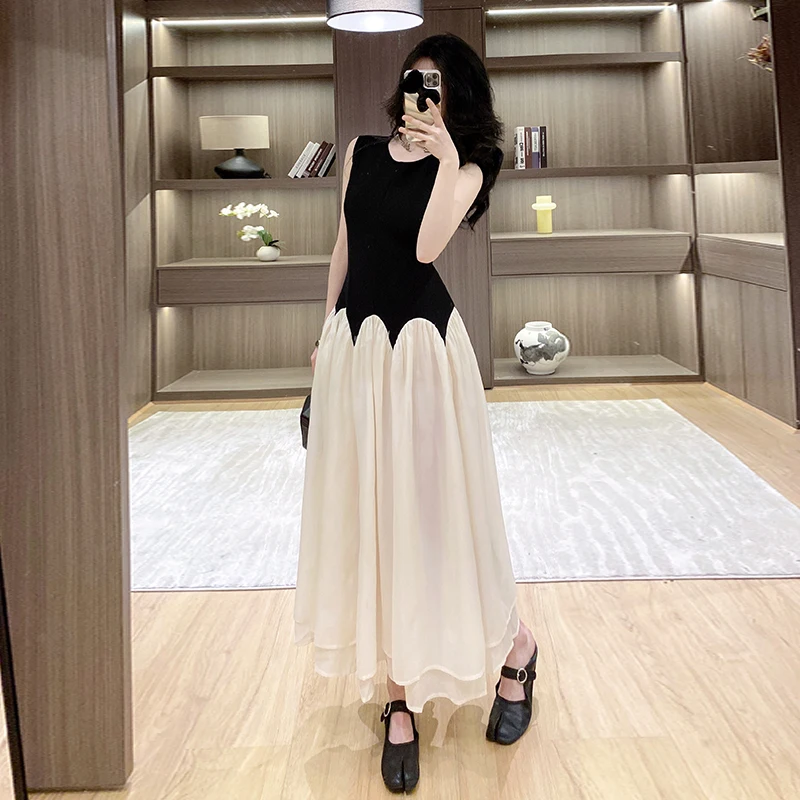 Chic Elegant Women Sleeveless Splicing Contrasting Color Slim Long Dress Party Streetwear
Chic Elegant Women Sleeveless Splicing Contrasting Color Slim Long Dress Party Streetwear