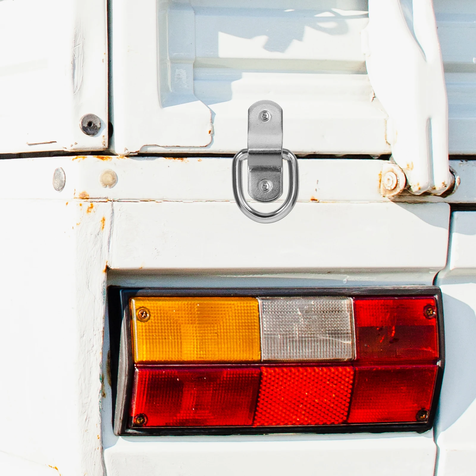 D Rings Heavy Duty Tie Down Anchors for Trailer Steel D Ring Buckle Truck Accessories Metal Anchor Secure Fastening Durability
D Rings Heavy Duty Tie Down Anchors for Trailer Steel D Ring Buckle Truck Accessories Metal Anchor Secure Fastening Durability