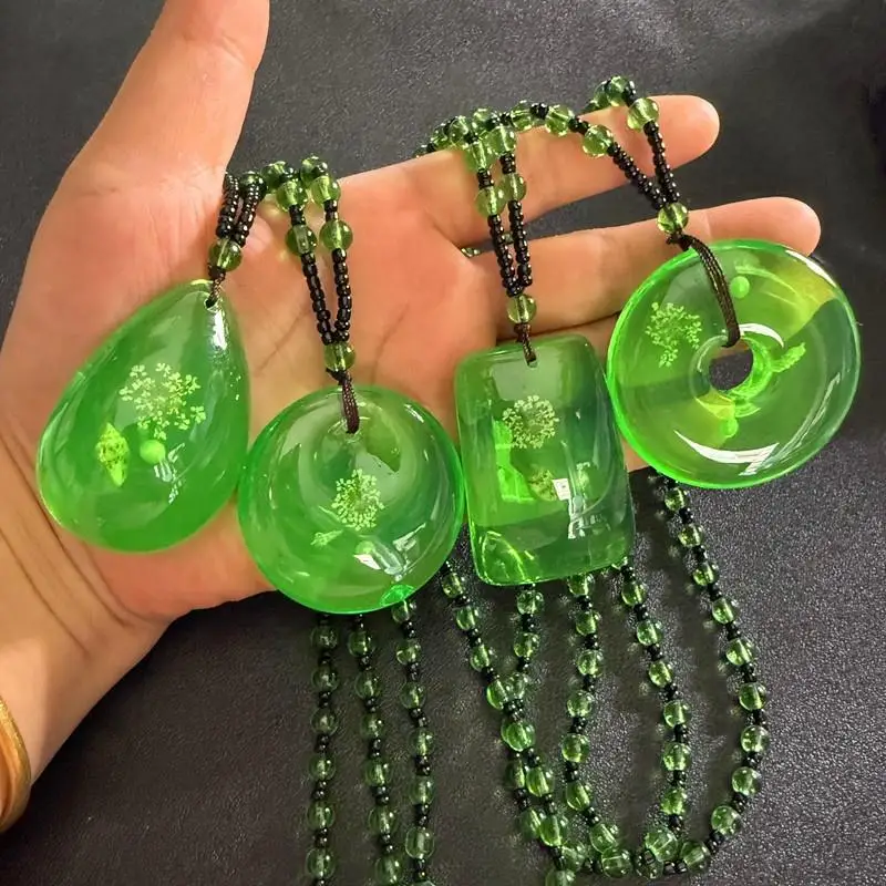 Green Amber Beeswax Necklace Water Drop Pendent Necklace For Women Unisex Lucky Safety Long Pendant Sweater Chain Ornaments
Green Amber Beeswax Necklace Water Drop Pendent Necklace For Women Unisex Lucky Safety Long Pendant Sweater Chain Ornaments