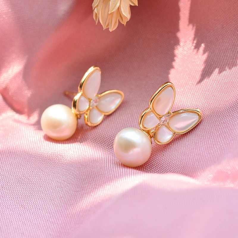 2024 New Style Sweet Butterfly 100% Natural Freshwater Pearl 14K Gold Filled Ladies Tassels Stud Earrings Jewelry For Women Gift
2024 New Style Sweet Butterfly 100% Natural Freshwater Pearl 14K Gold Filled Ladies Tassels Stud Earrings Jewelry For Women Gift
