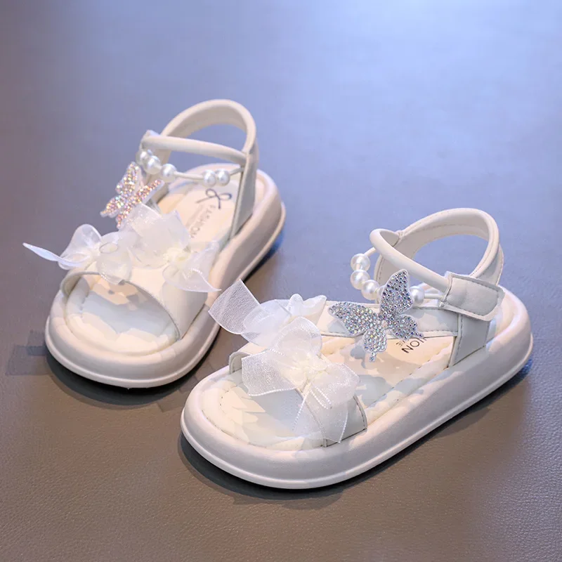 Girls' Sandals 2025 Summer New Fashion Butterfly Bow Girls' Princess Sandals Children's Soft Bottom Casual Beach Shoes
Girls' Sandals 2025 Summer New Fashion Butterfly Bow Girls' Princess Sandals Children's Soft Bottom Casual Beach Shoes
